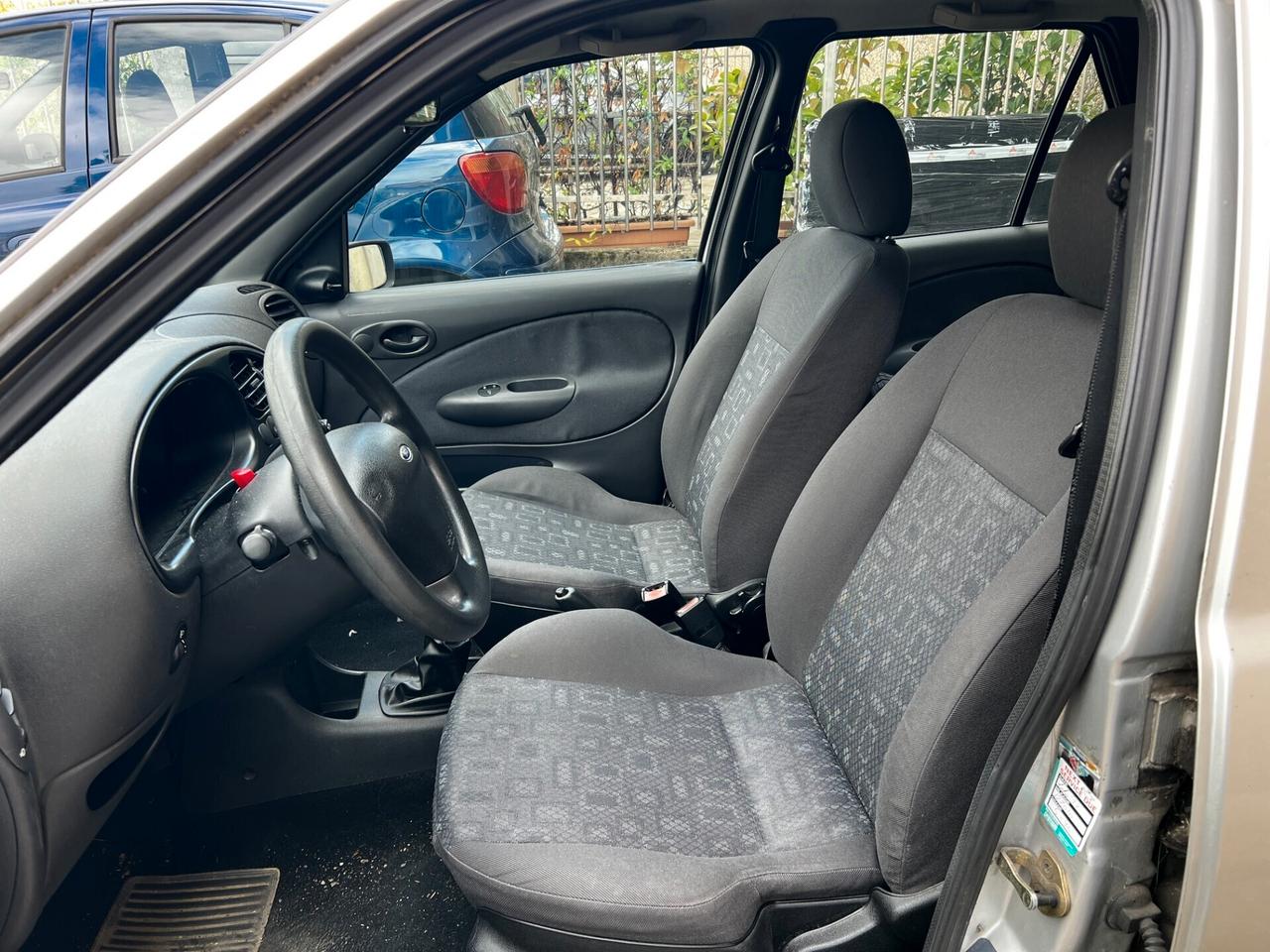 Ford Fiesta 1.2 16V 5p.euro 4 adatta a neopatentati