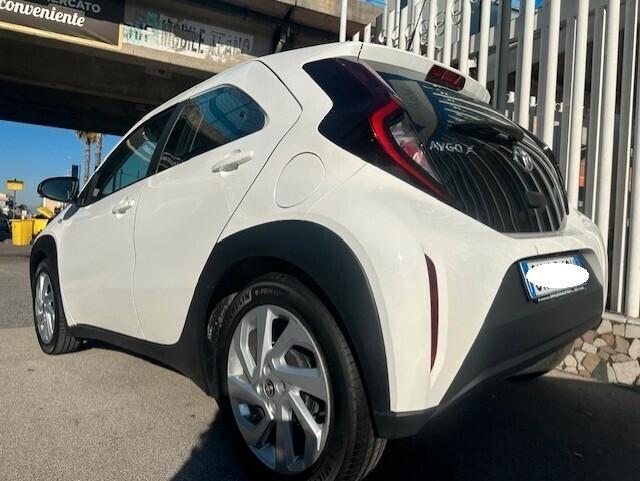 TOYOTA AYGO X 09/2022