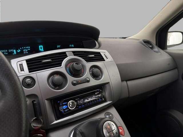 Renault Scenic 1.6 16V GPL