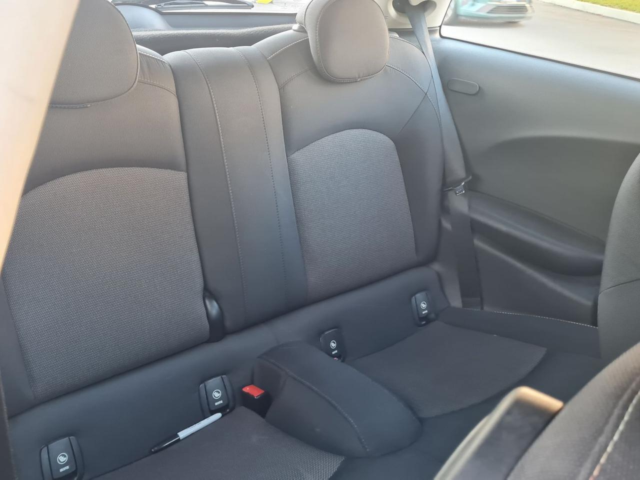 Mini One D 5-door Hatch 1.5 One Business #7476