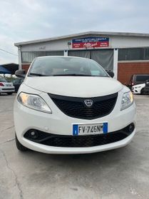 Lancia Ypsilon 1.2 69 CV 5 porte Elefantino Blu