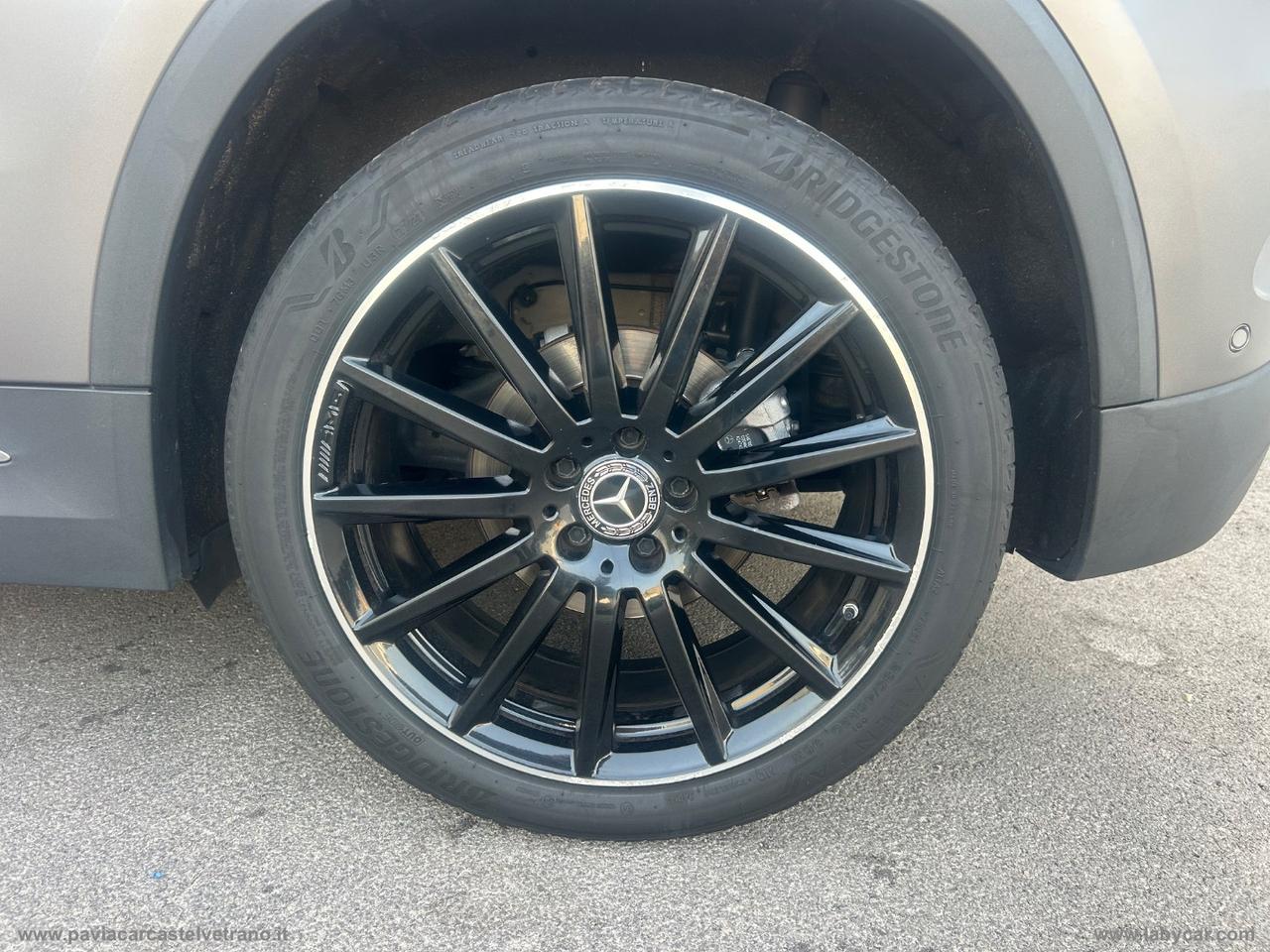 MERCEDES-BENZ GLA 200 d Automatic 4Matic Premium