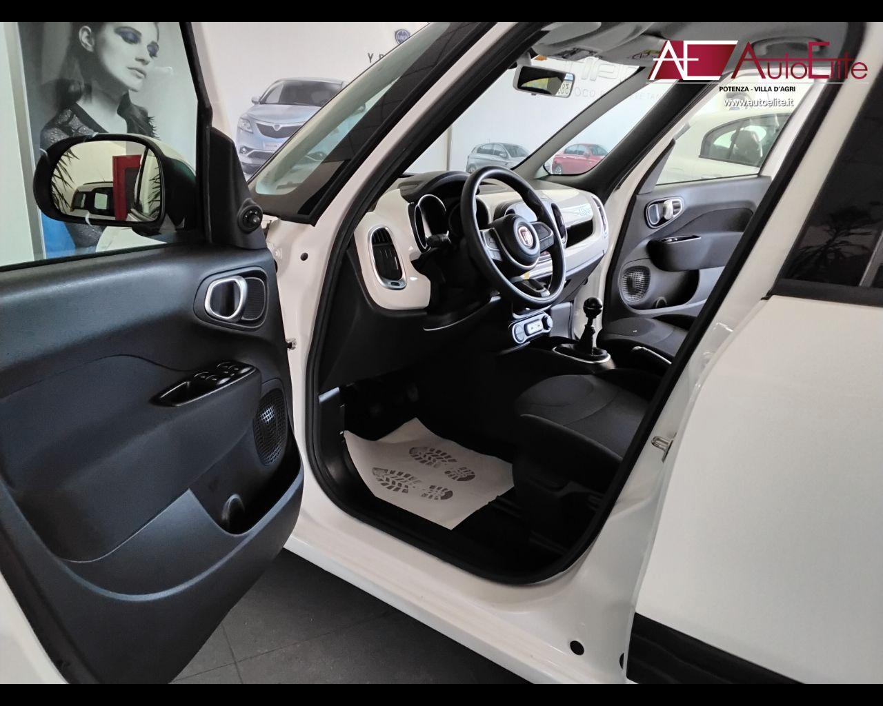 FIAT 500L 1.3 Multijet 95 CV Mirror