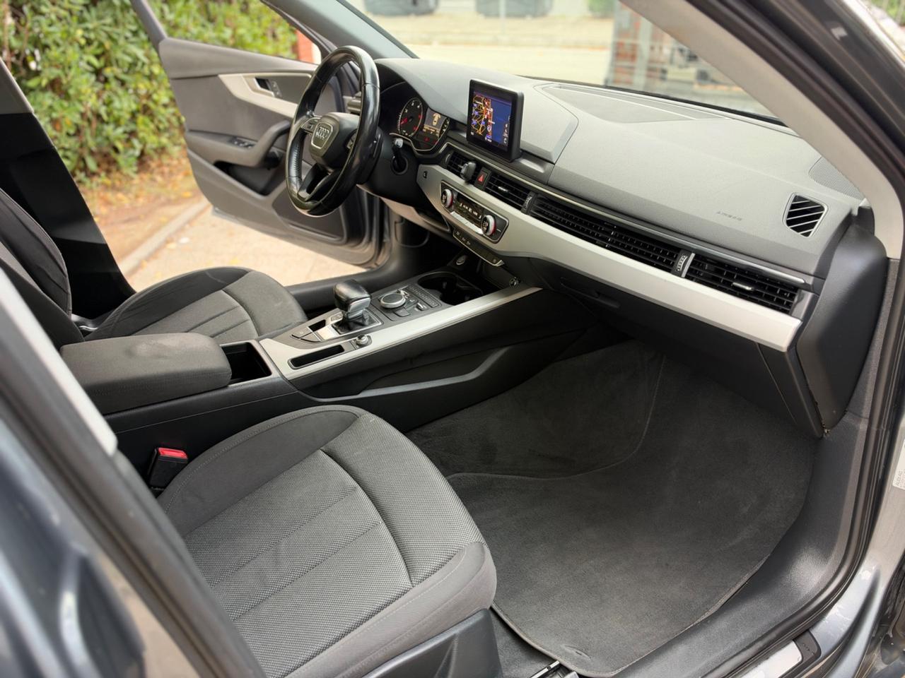 Audi A4 Avant 2.0 TDI 150 CV S tronic Business Sport