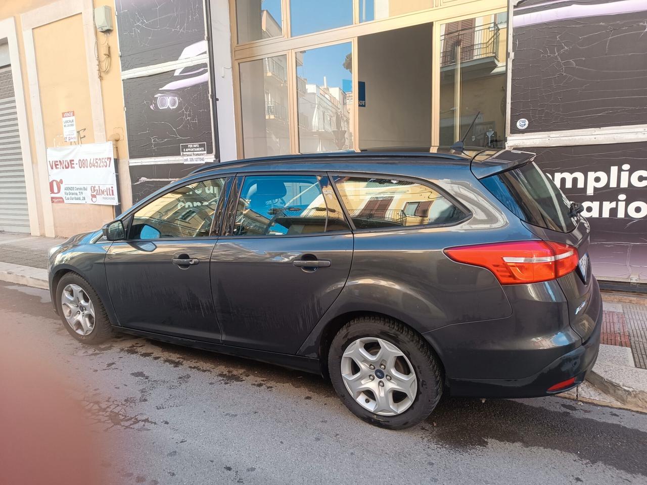 Ford Focus 1.5 TDCi 95 CV SW PLUS NAVI LED