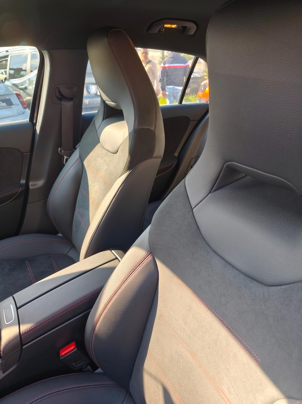 Mercedes A 180 d Automatic Business Extra 11/2024