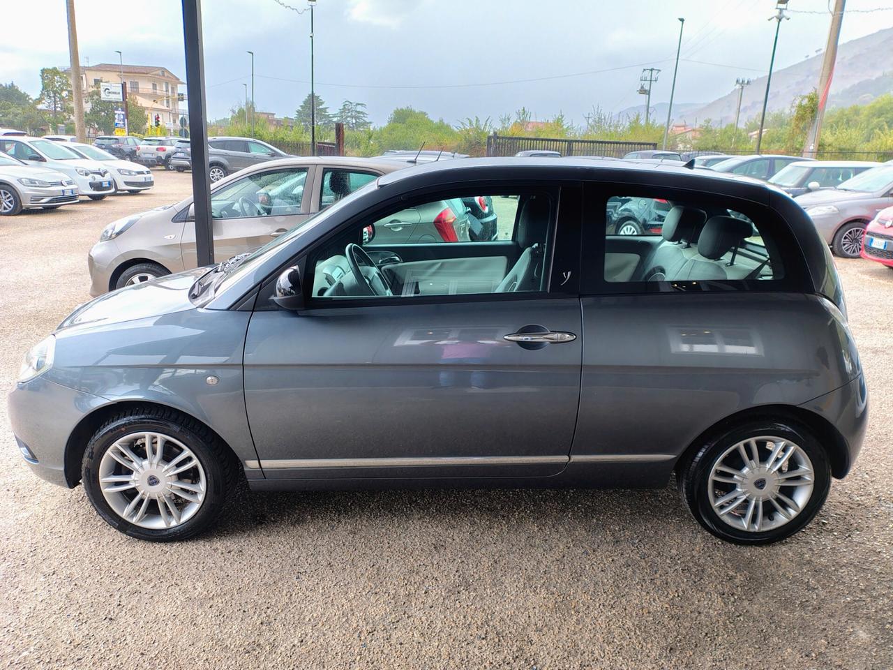 Lancia Ypsilon 1.2 Benz. 88.000 km
