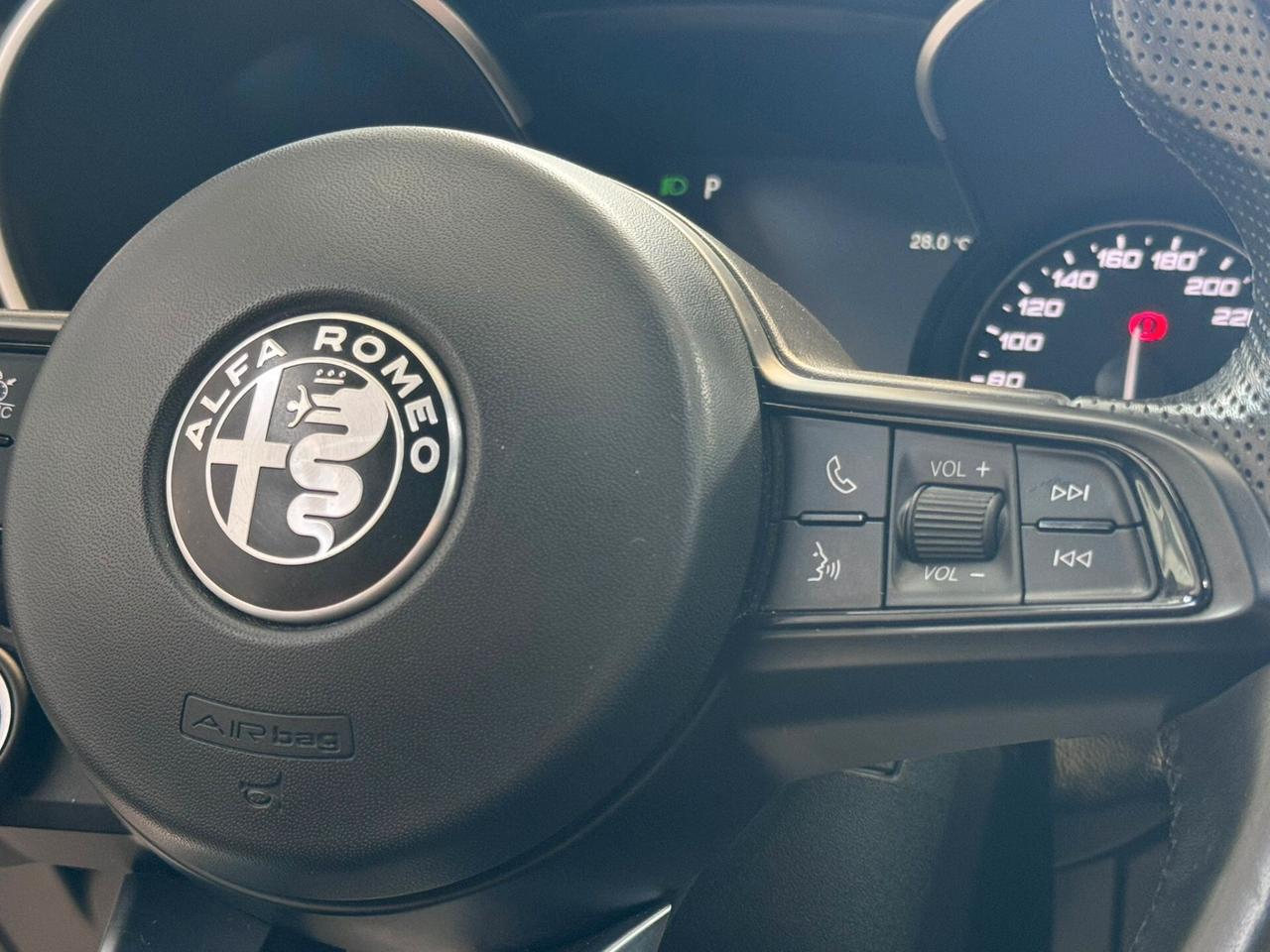 Alfa Romeo Stelvio 2.2 Turbodiesel 160 CV AT8 RWD Business