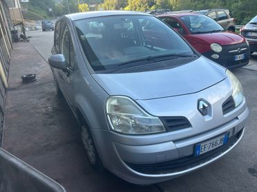 Renault Modus 1.2 16V GPL Dynamique