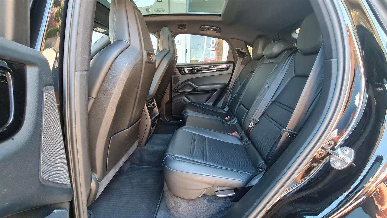 Porsche Cayenne Coupé 3.0 V6 E-Hybrid