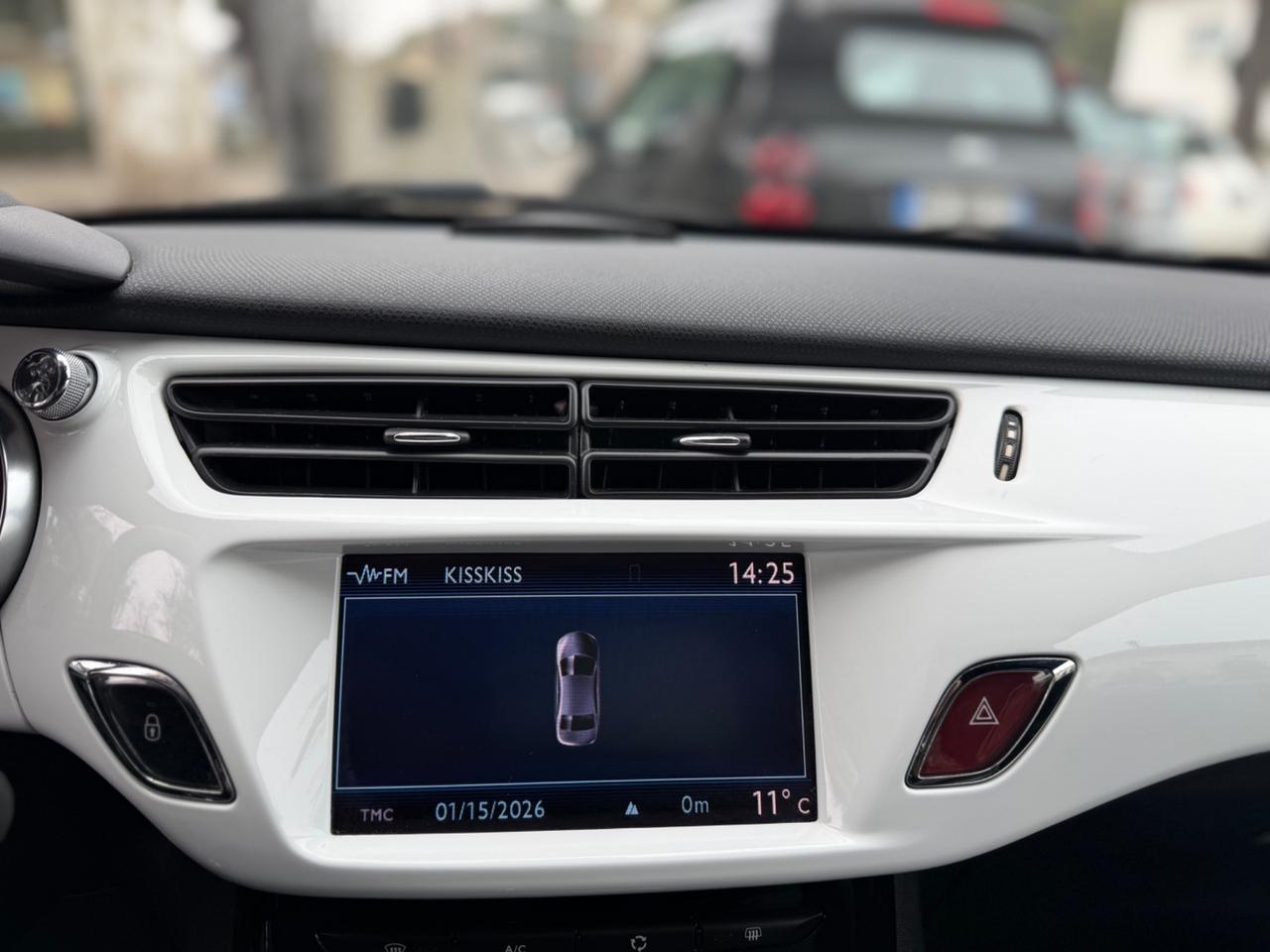 Ds DS3 3 1.6 THP 155 Just Black