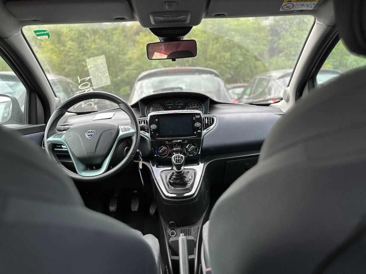 LANCIA Ypsilon III 2021 - Ypsilon 1.0 firefly hybrid Gold s&s 70cv 5p.ti