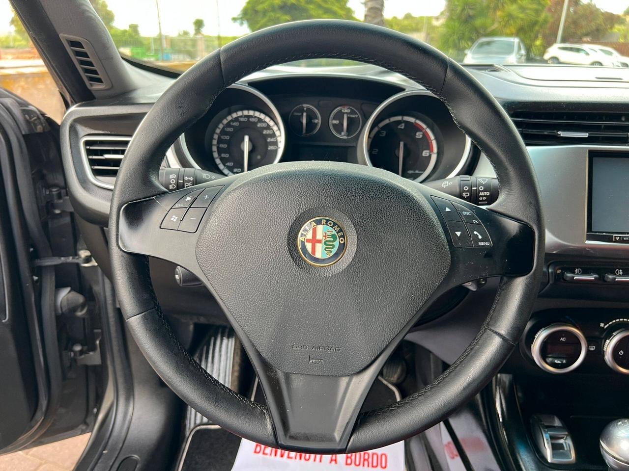 Alfa Romeo Giulietta 2.0 JTDm-2 140 CV Distinctive