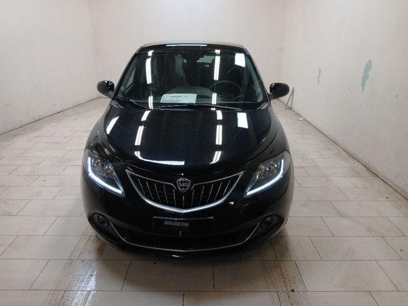 Lancia Ypsilon 1.0 firefly hybrid Gold Plus s&s 70cv 5p.ti