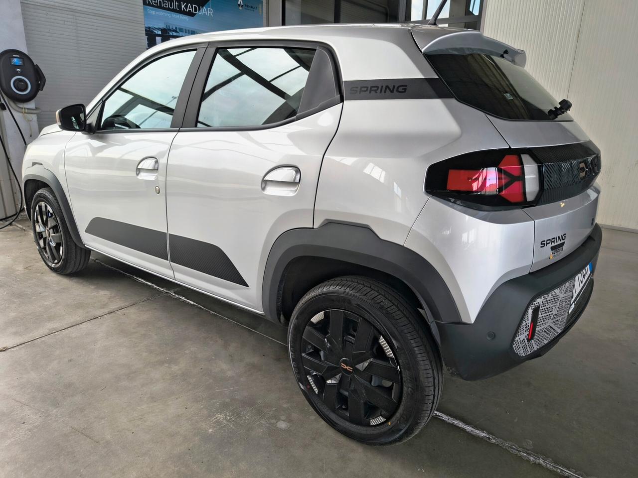 NUOVA DACIA SPRING ELETTRICA TUA A PARTIRE DA 19.700 EURO