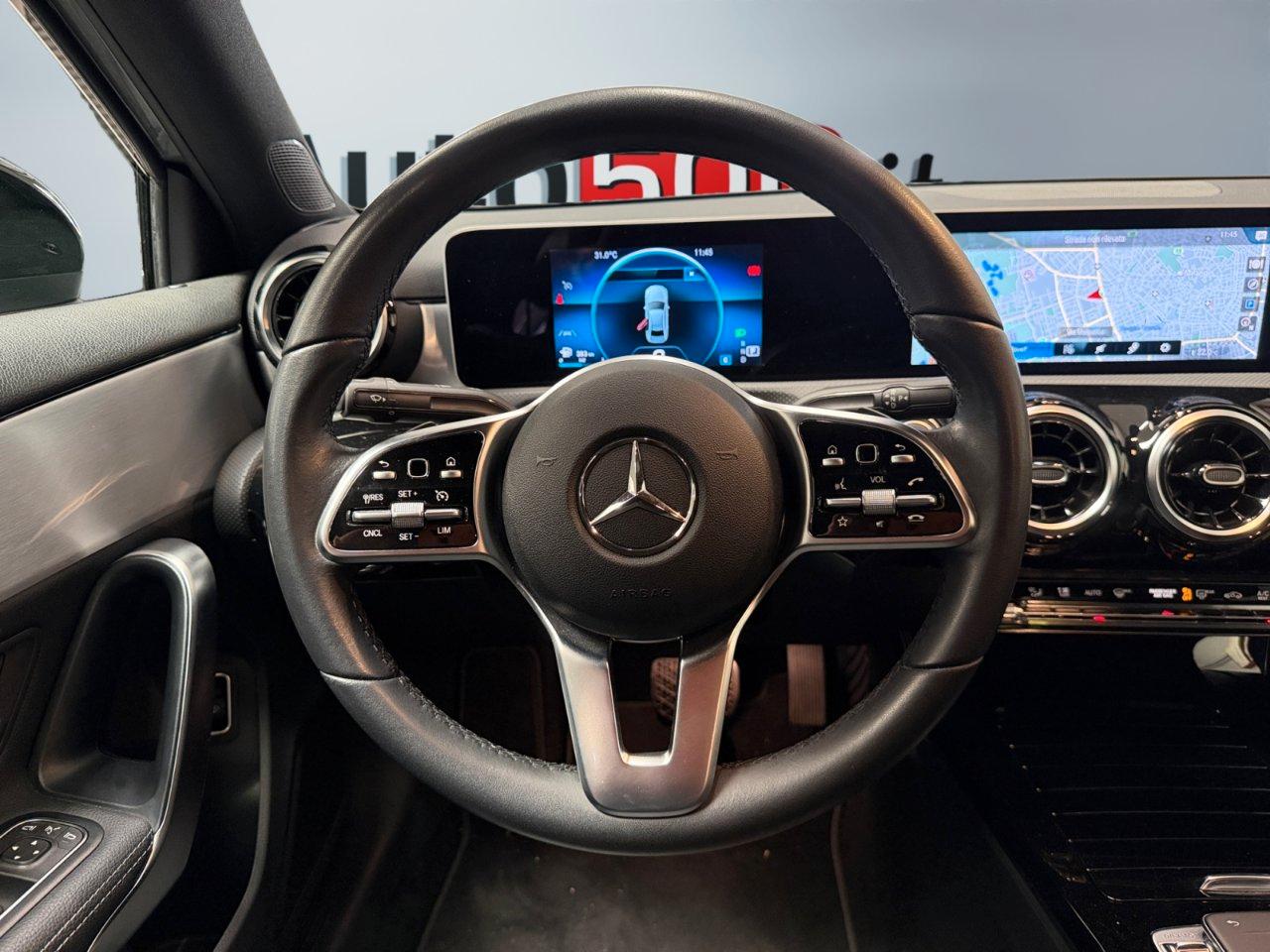 Mercedes A 180 D Sport 7G-DCT Sedan