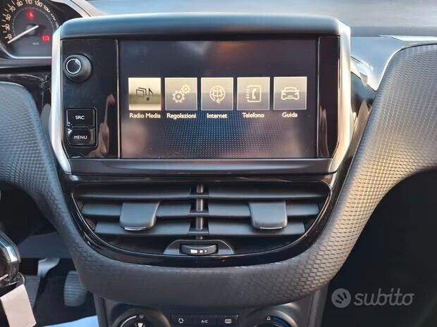 Peugeot 2008 HDI 100cv GT-LINE CLIMA CERCHI CRUISE MULTIFUNZION VETRI PRYVE APPLE CAR PLAY CAMERA