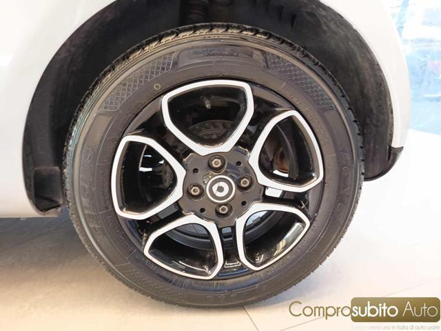 SMART ForTwo 1000 52 kW MHD coupé pure