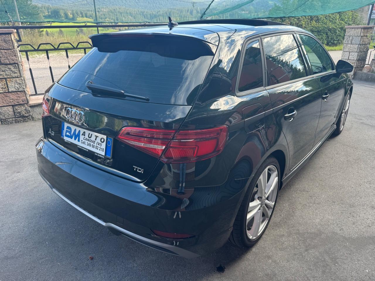 Audi A3 SPB 2.0 TDI S-Line Sline