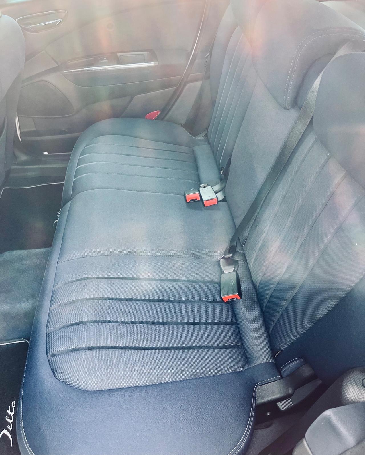 Lancia Delta 1.6 MJT DPF 105 CV Gold