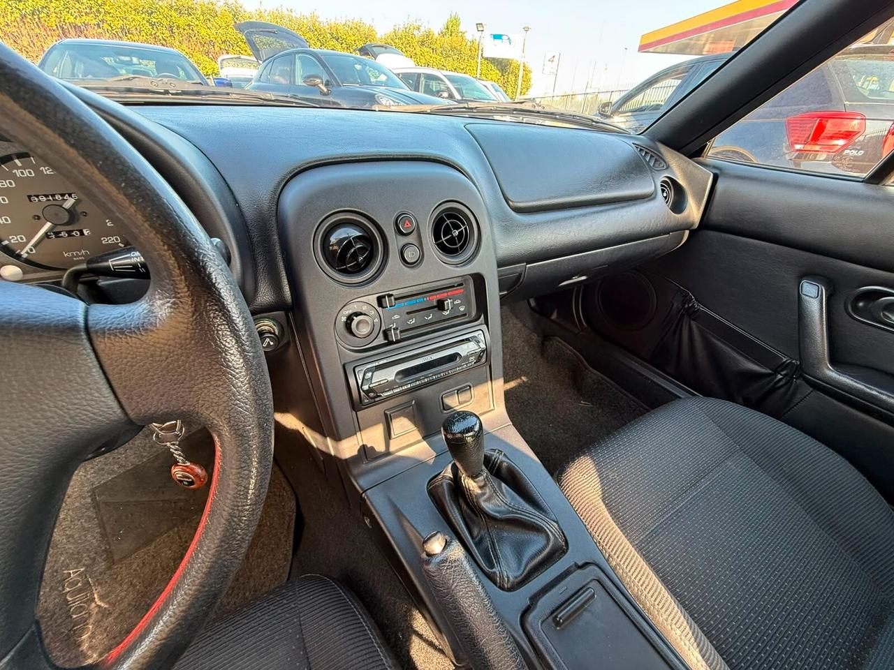 Mazda MX-5 1.6i 16V cat 1 SERIE