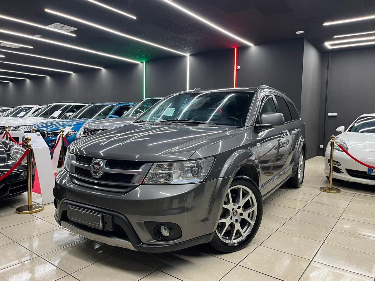 Fiat Freemont 2.0 Mjt 170 CV 4x4 aut. Black Code 7 POSTI