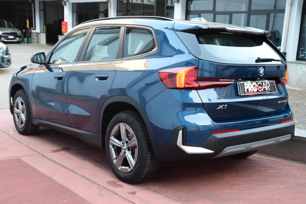 BMW X1 sdrive20i mhev 48V X-Line auto