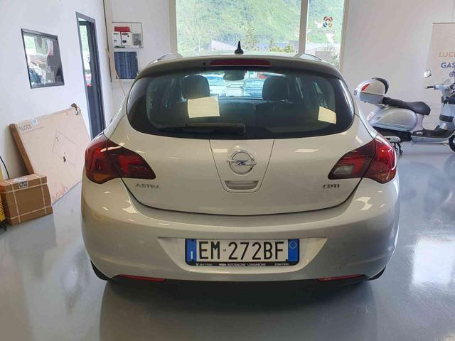 OPEL Astra 1.7 CDTI 125CV 5 porte Cosmo