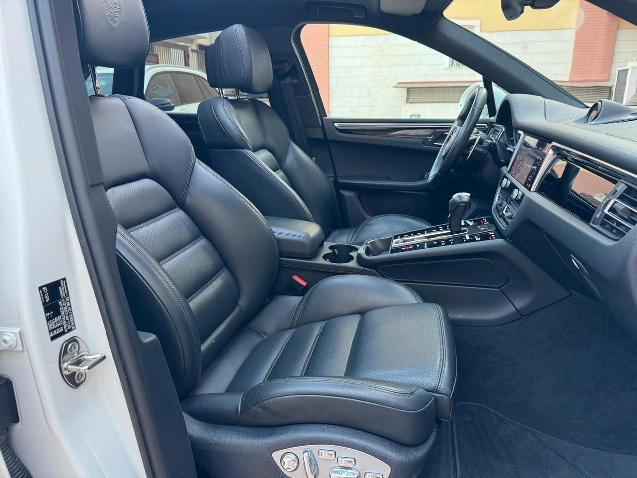 Porsche Macan 2.0 T tetto pasm full