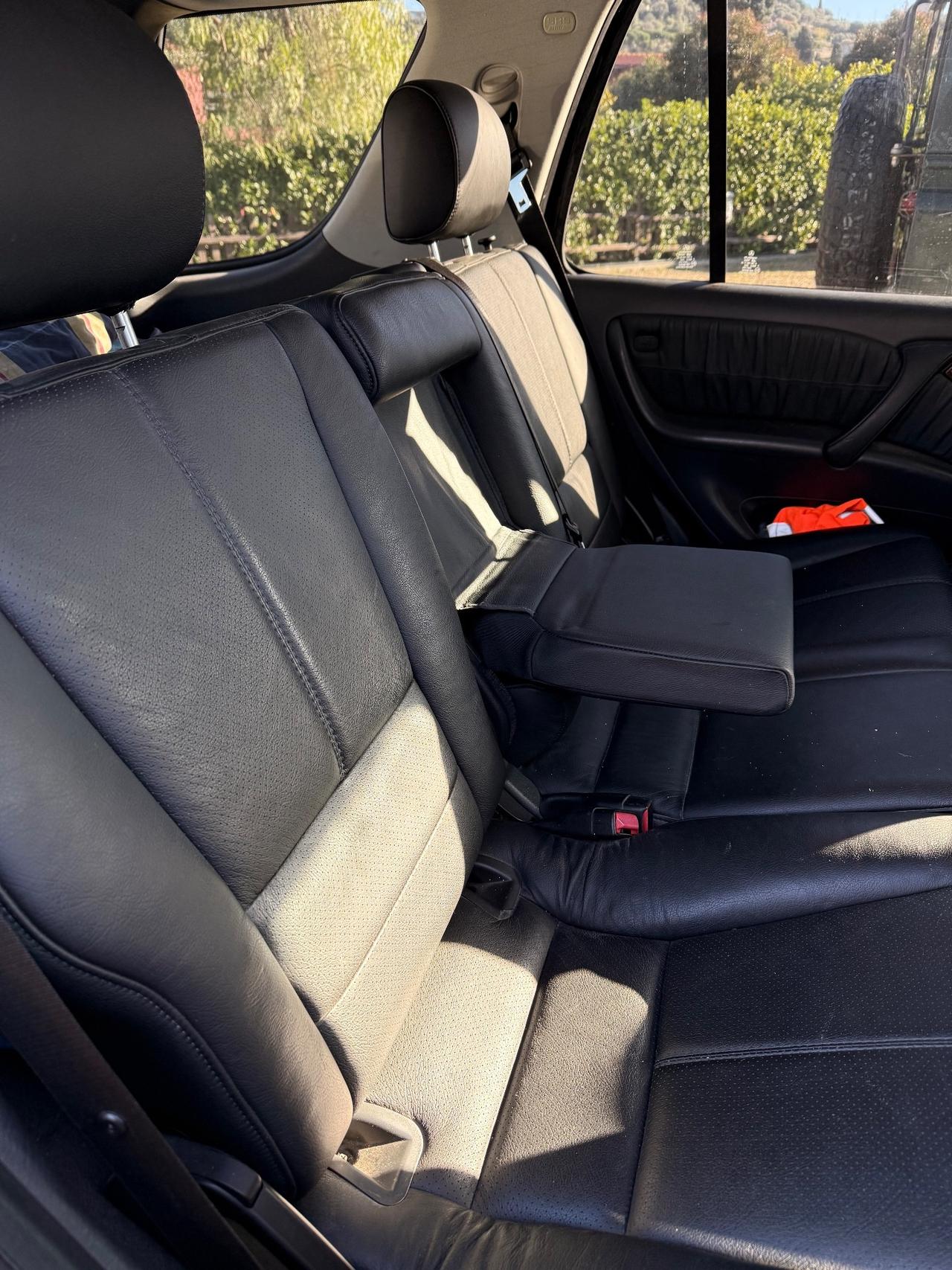 Mercedes-benz ML 270 turbodiesel cat CDI + CARRELLO