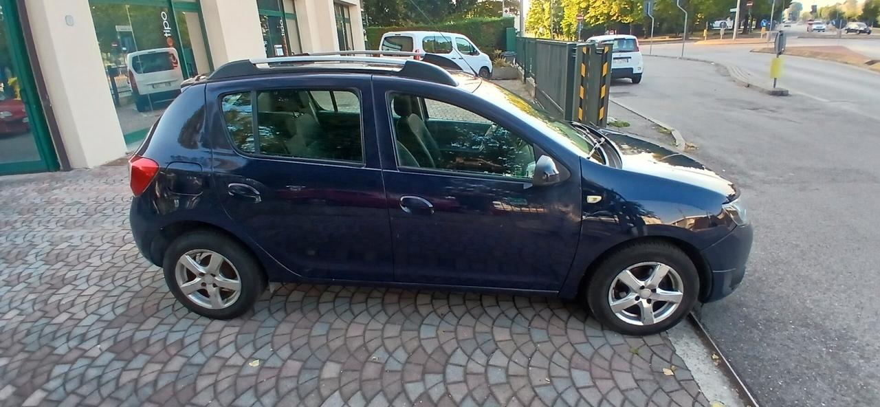 Dacia Sandero 1.2 GPL pochi km