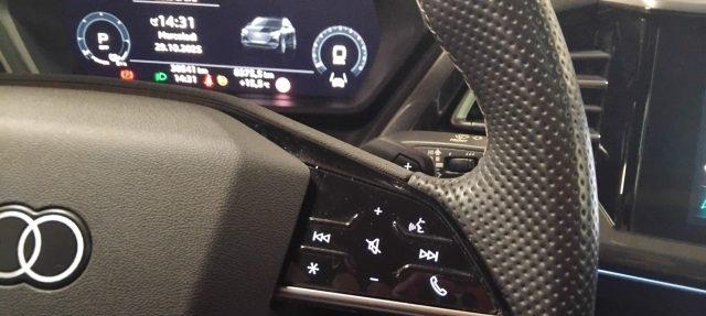 AUDI Q4 e-tron Q4 40 e-tron S line edition FULL