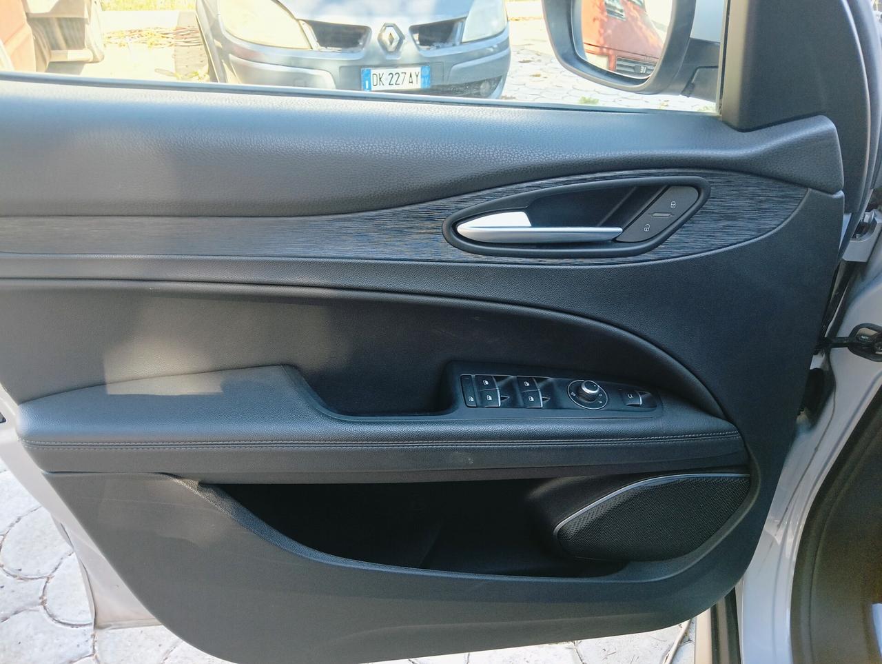 Alfa Romeo Stelvio 2.2 diesel 190cv automatico