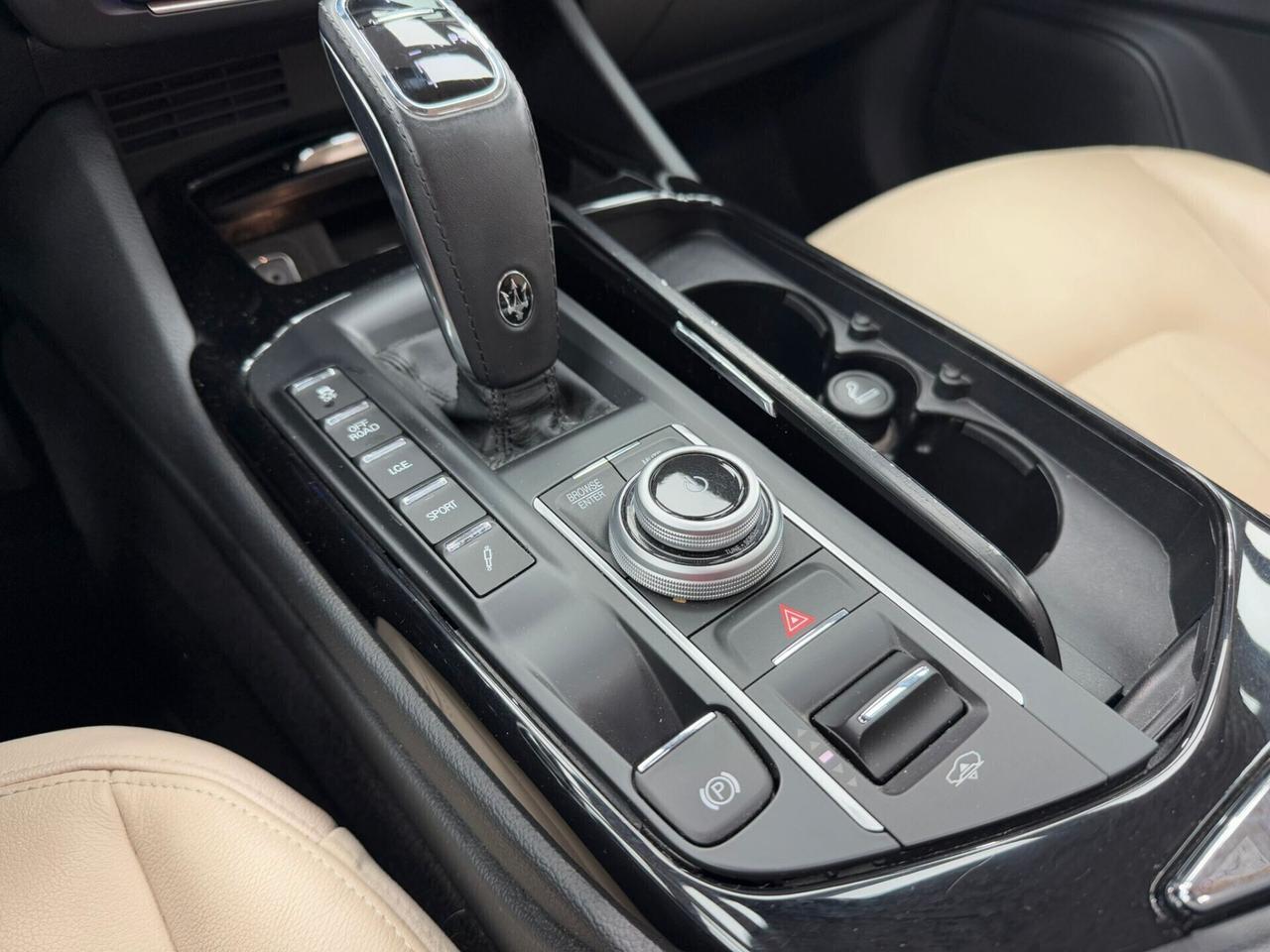 Maserati Levante V6 Diesel AWD Gransport (735)