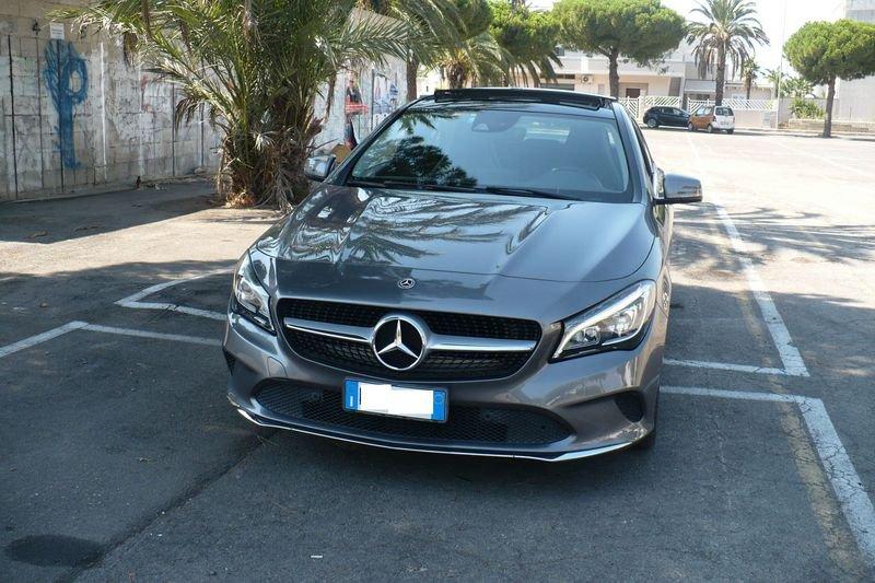 Mercedes-Benz CLA CLA 200 d Premium