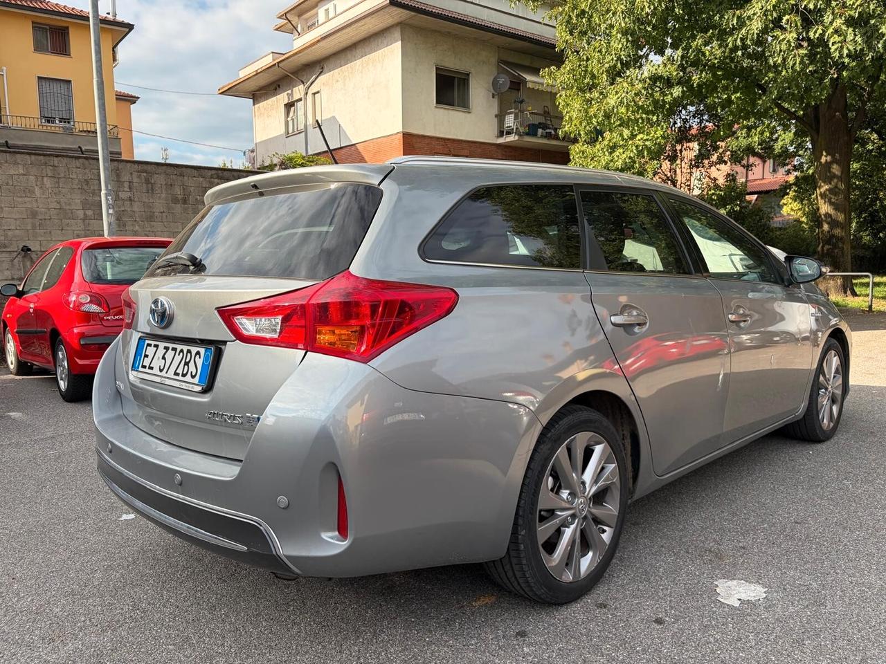 Toyota Auris Touring Sports 1.8 Hybrid Lounge