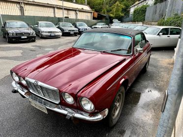 Jaguar XJ12 5.3 v12
