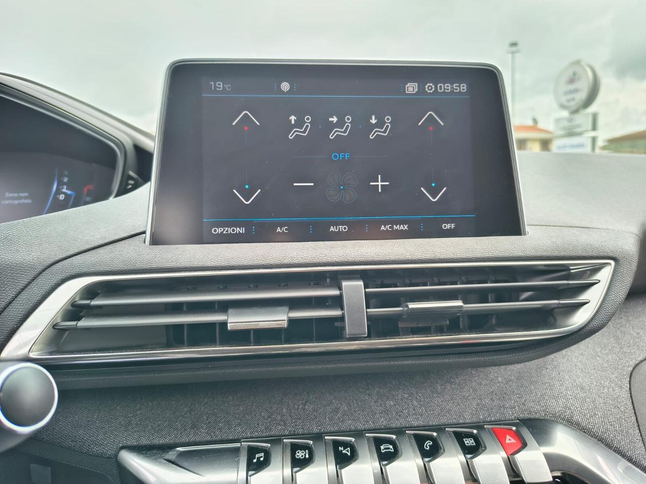 Peugeot 5008 *7 POSTI* 1.5 BlueHDi *AUTOMATICO*