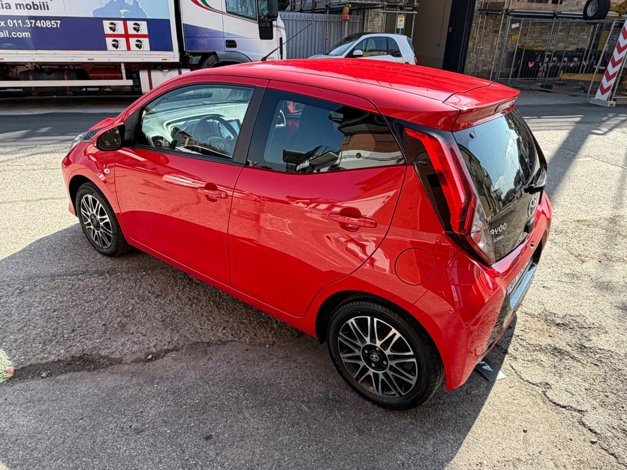 Toyota Aygo Connect 1.0 72 CV x-play KM 39000