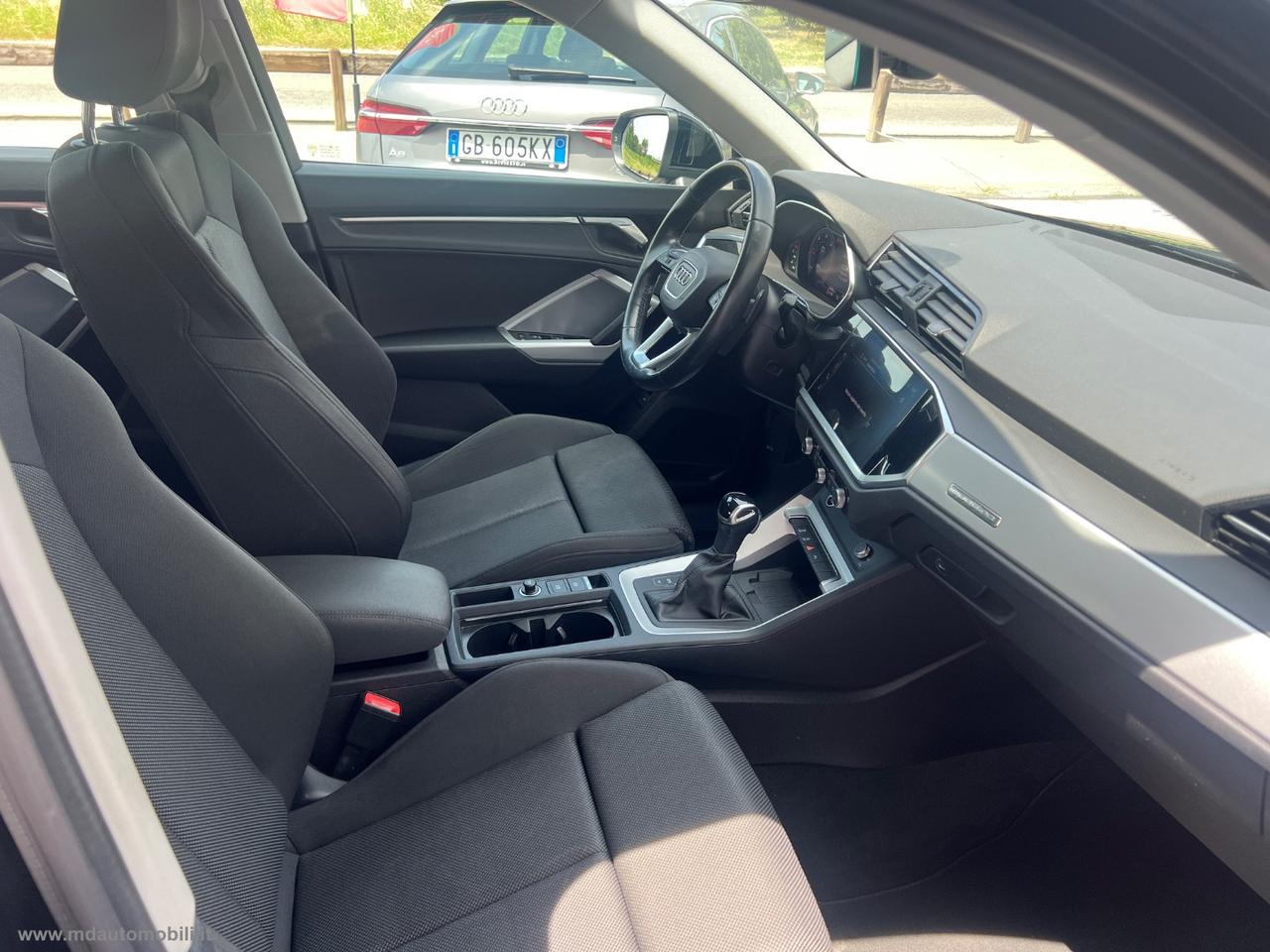 AUDI Q3 35 TDI quattro S tronic Business Adv. IVA ESPOSTA