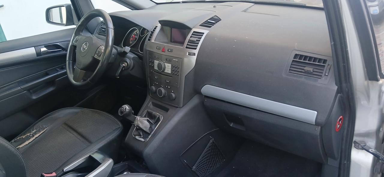 Opel Zafira 1.6 metano 7 posti