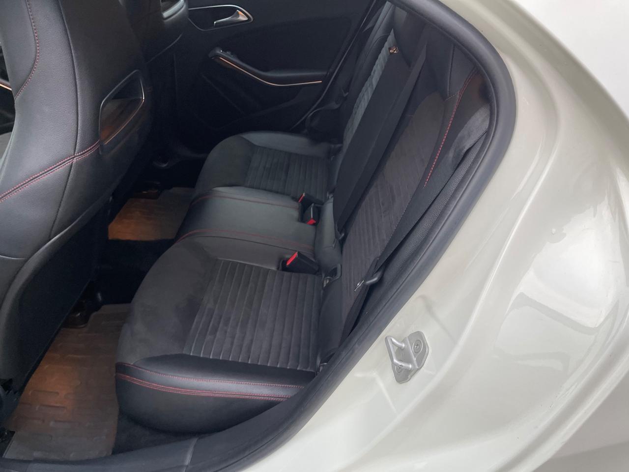 Mercedes-benz A 180 automatica pacchetto amg