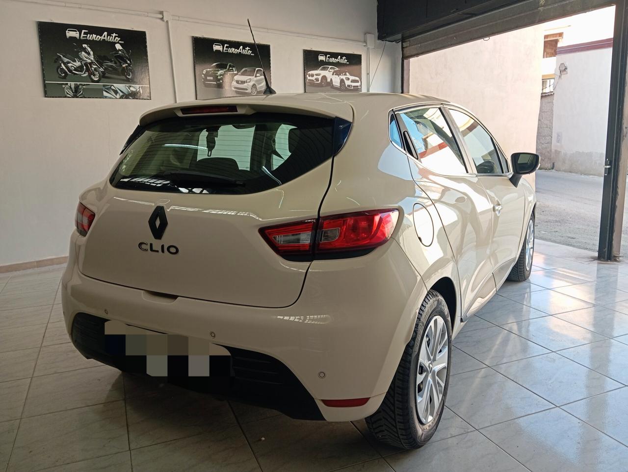 Renault Clio 1.2 benzina 2018 CON GARANZIA