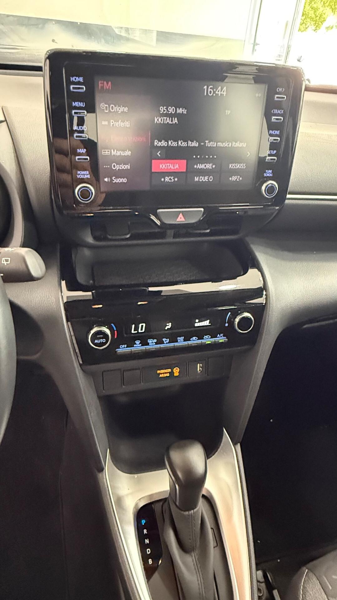 Toyota Yaris Cross 1.5 Hybrid 5p. E-CVT Business