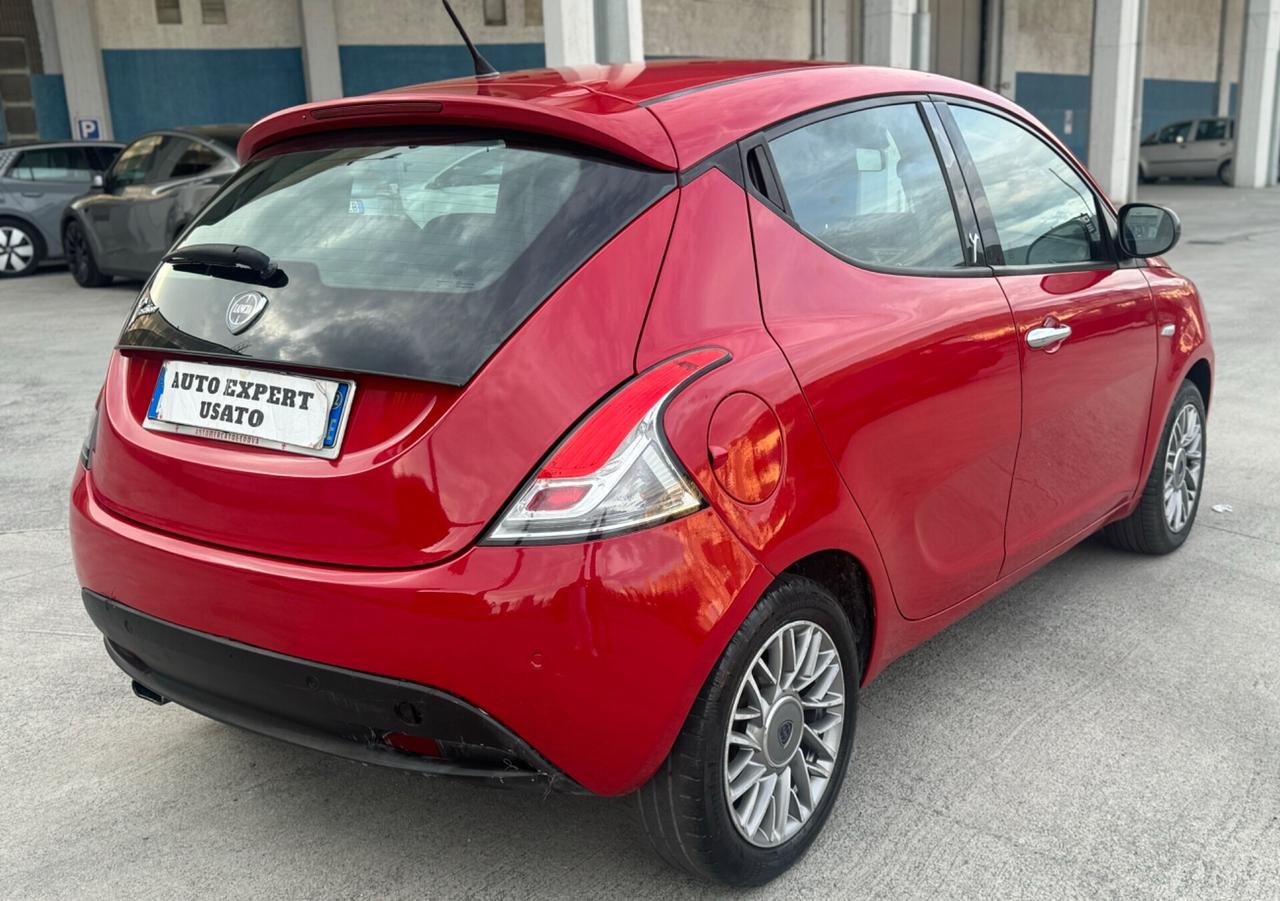 Lancia Ypsilon 1.3 MJT 16V 95 CV 5P. S&S Platinum 2012