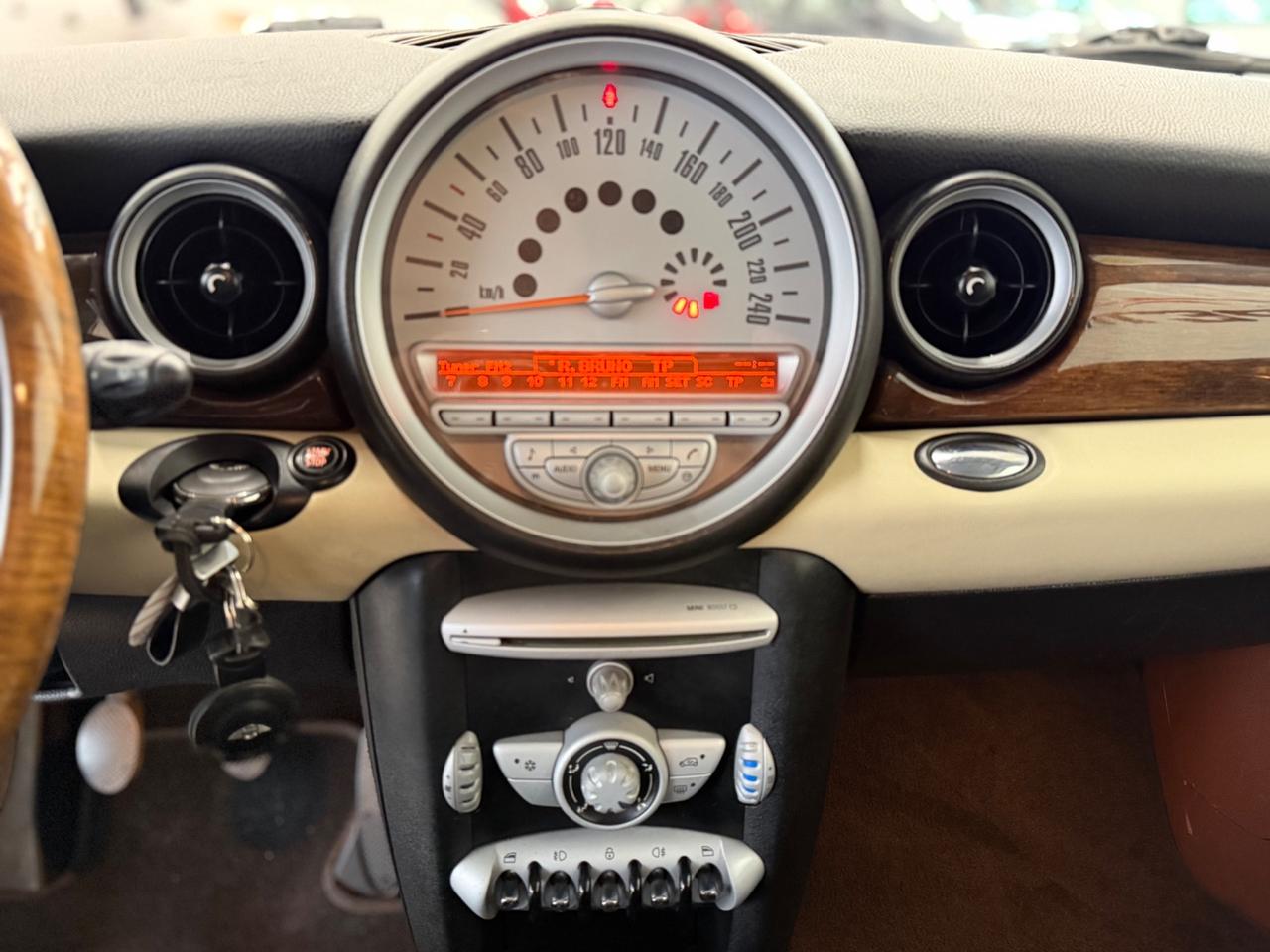 Mini Cooper Clubman 1.6 16V Chili