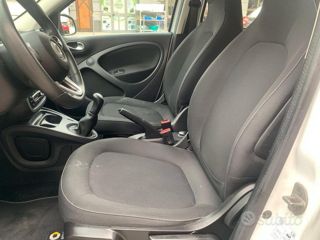 Smart forfour 453