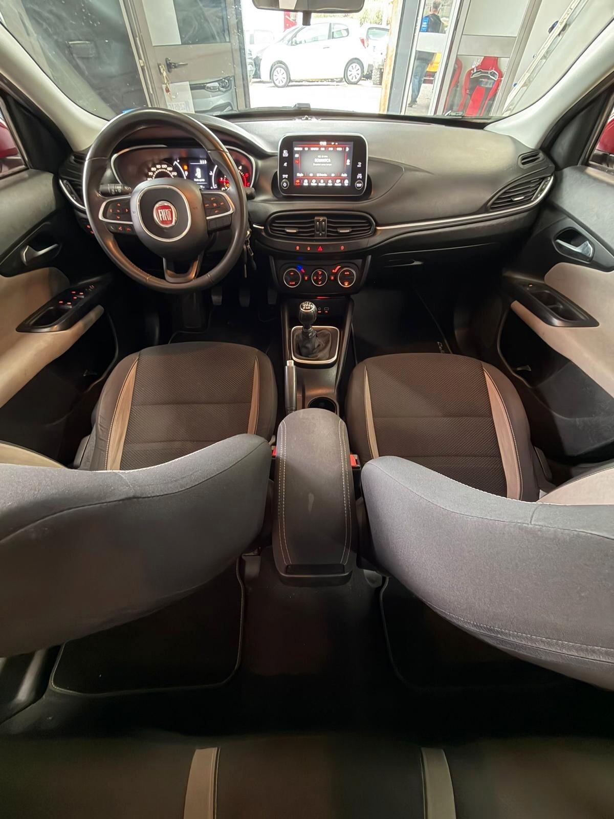 Fiat Tipo 1.6 Mjt S&S 5 porte Lounge