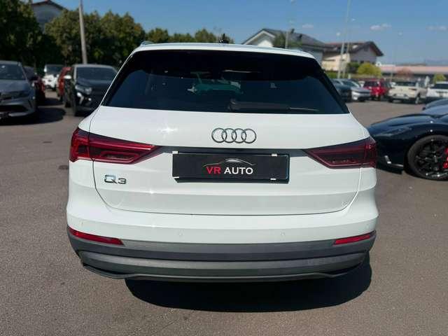 Audi Q3 45 HYBRID PLUG-IN 1.4 tfsi e Business s-tronic