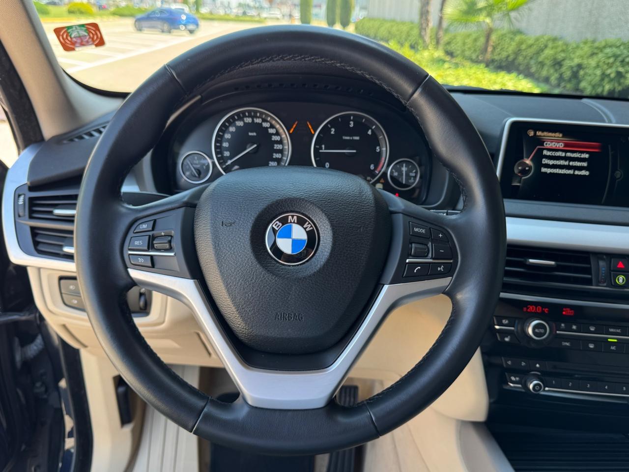 BMW X5 xDrive25d 218 CV – Garanzia 12 Mesi